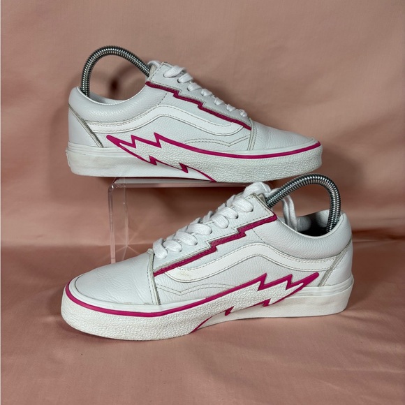 Vans Old Skool Bolt Leather Pop Pink Glow Low Top Unisex Shoes W's 7.5/ M's 6 - Picture 2 of 11